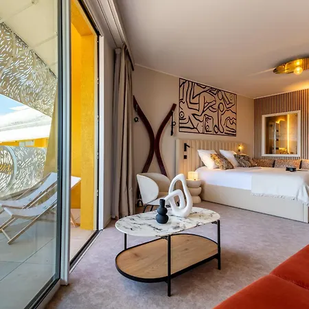 דירה X Vibes Couple Only Design Rooftop Et Parking Village Naturiste *