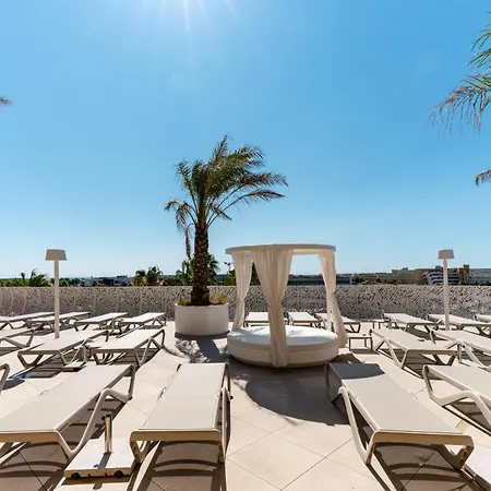 X Vibes Couple Only Design Rooftop Et Parking Village Naturiste